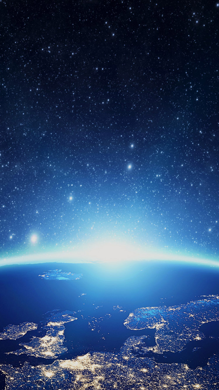 全球服務 <span>數(shù)擎未來</span>